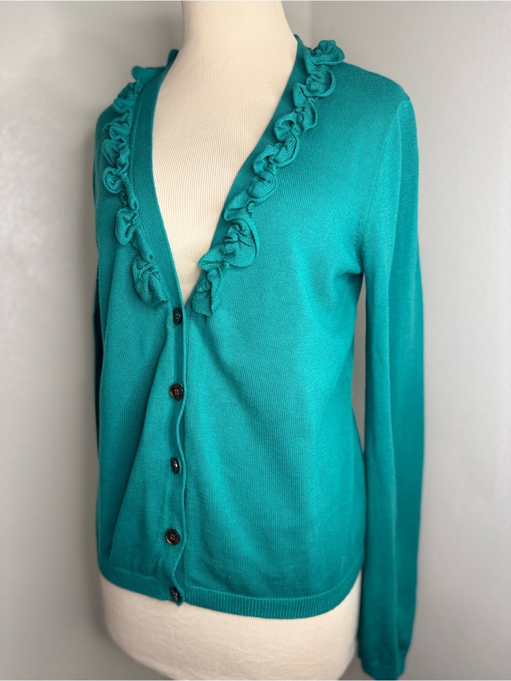 Evan Picone Teal Ruffle V‑Neck Cardigan
